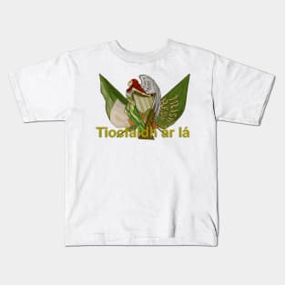 Tiocfaidh ar la 2021 Kids T-Shirt